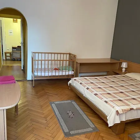 Guest Apartment Lviv