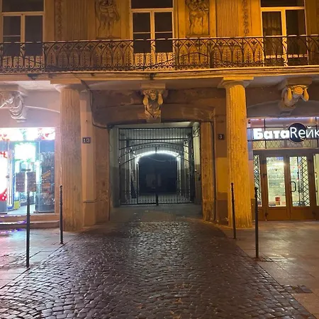 Guest * Lviv