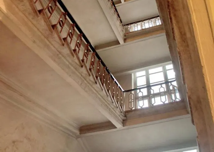 Guest Apartamento Leópolis